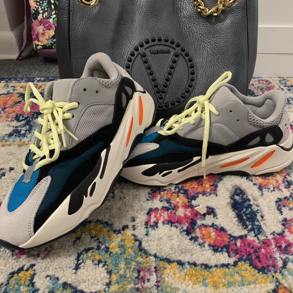 Yeezy 700 Wavrerunners